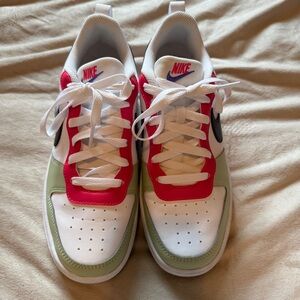 Nike Girls Court low top sneakers